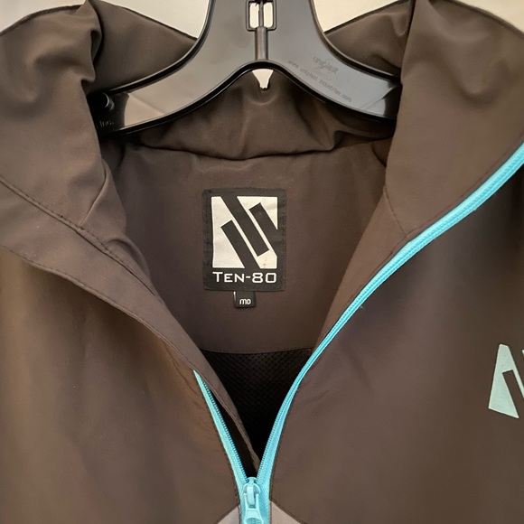 Mens Medium zippered Jacked - Picture 3 of 3